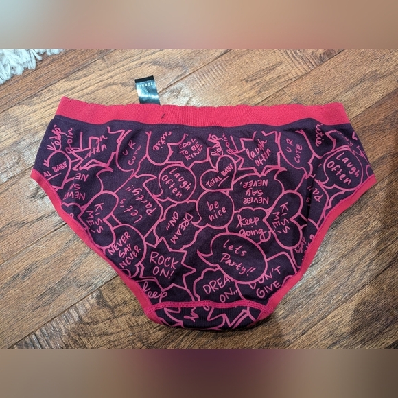 Torrid  panties, Hipster Style, happy speech bubbles, 0x L/XL - Picture 6 of 9